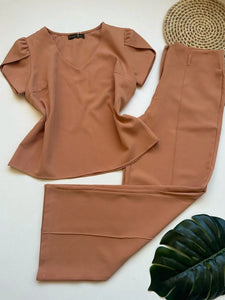 Conjunto Alfaiataria Feminino Blusa Manga curta com Calça Reta Largas