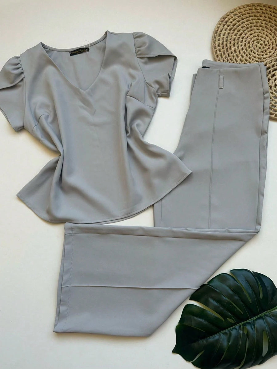 Conjunto Alfaiataria Feminino Blusa Manga curta com Calça Reta Largas