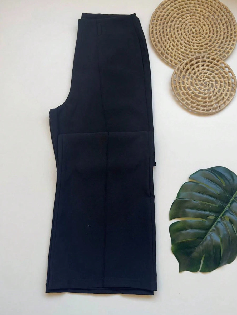 Conjunto Alfaiataria Feminino Blusa Manga curta com Calça Reta Largas