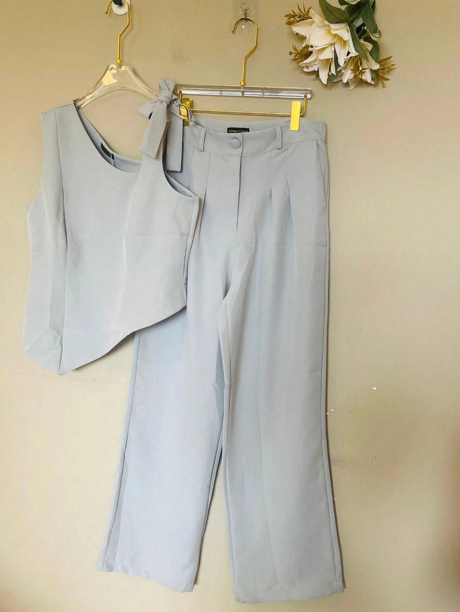 KALINA FASHION Conjunto Feminino Alfaiataria Blusa de ombro com laço e calça reta solta