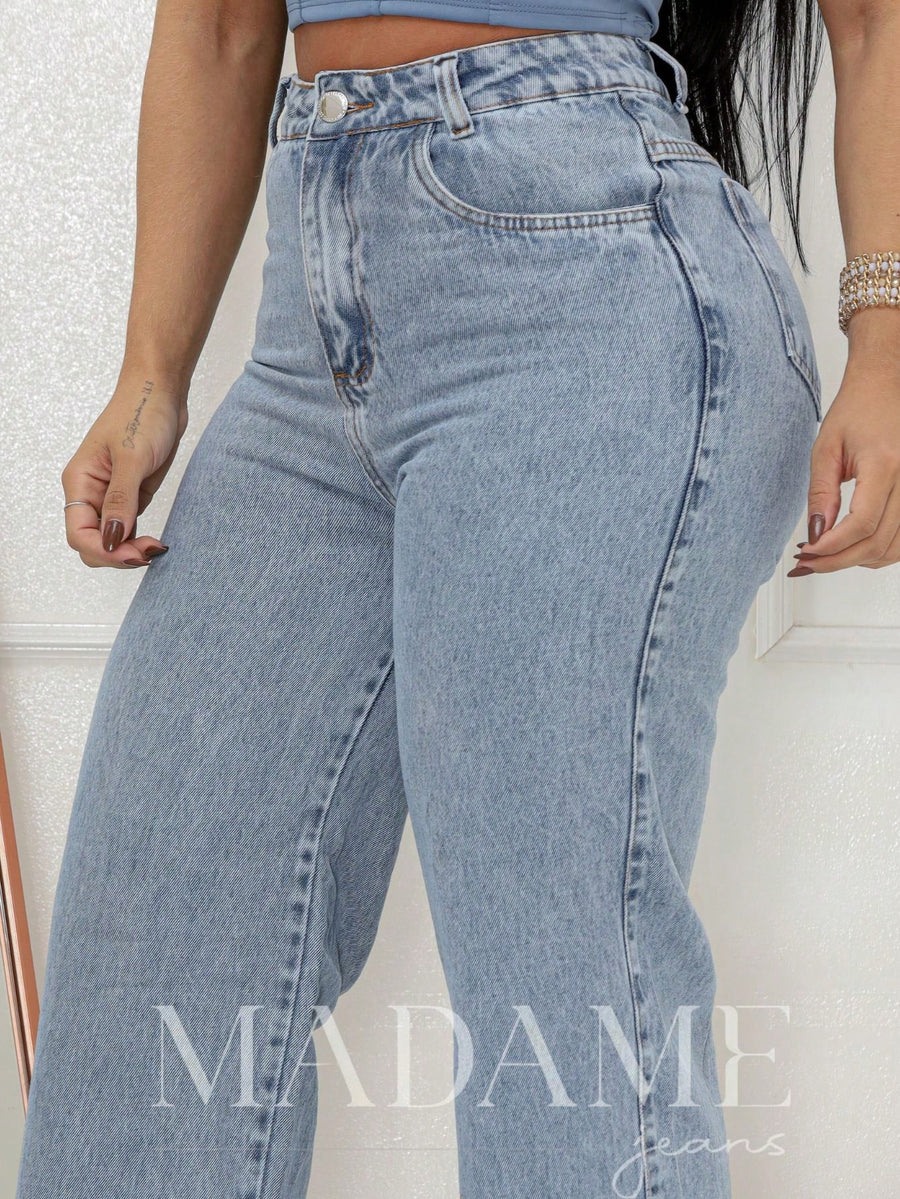 Vendedor Indicado
CALÇA JEANS FEMININA CINTURA ALTA PANTALONA WIDE LEG LAVAGEM MEDIA DENIM PREMIUM