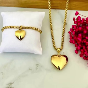 Conjunto colar e puseira feminino com pingente coração banhado a ouro 18K