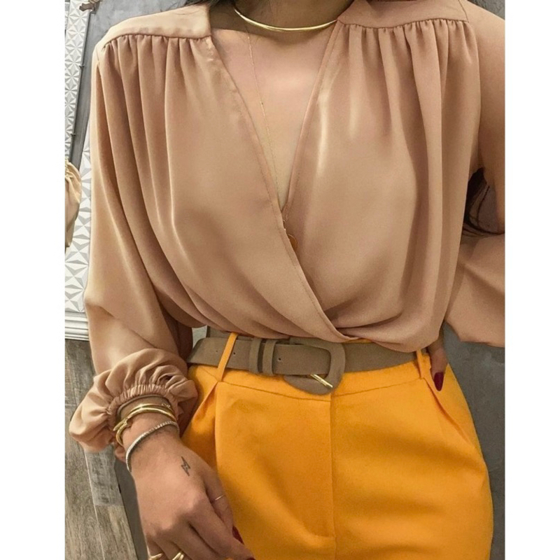 Blusa Feminina Manga Longa Decotada Transpassada Corte V Elegante no Punho e Cintura.
