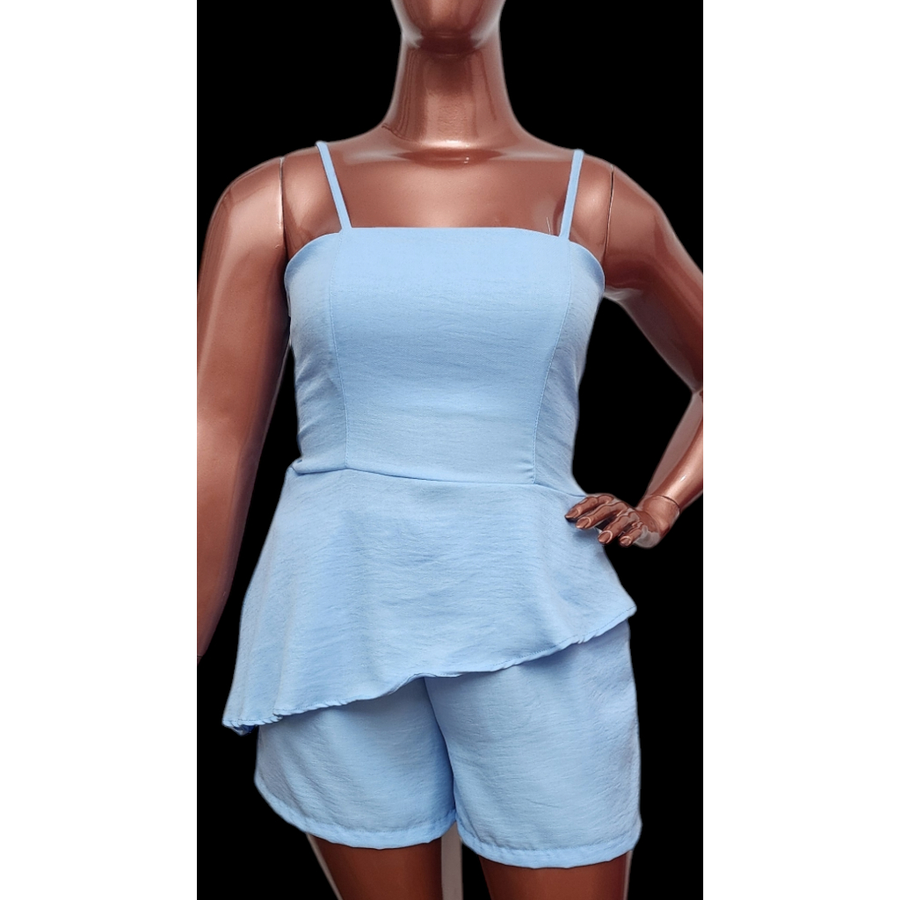 Conjunto Feminino Assimetrico Plus Size Blusa y Short com alça regulavel