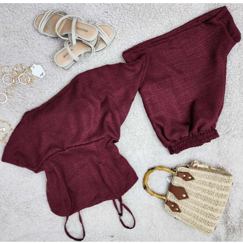 Conjunto Feminino Assimetrico Plus Size Blusa y Short com alça regulavel