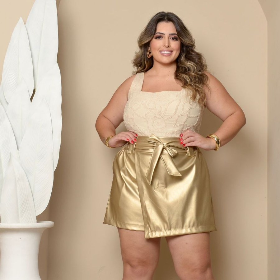 Shorts Saia Feminino Bermuda Plus Size Em Couro Fake