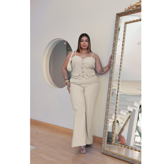 Conjunto Feminino Calça e Colete Plus Size Com Regulagem na Alça alfaiataria